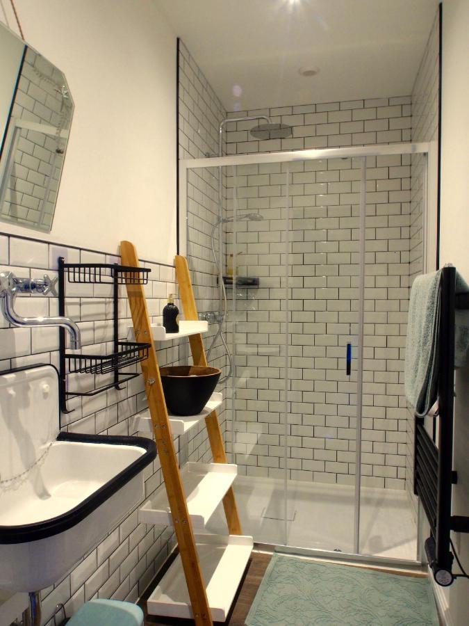 Bed and Breakfast Le 7 Des Tonneliers Castelfranc Esterno foto