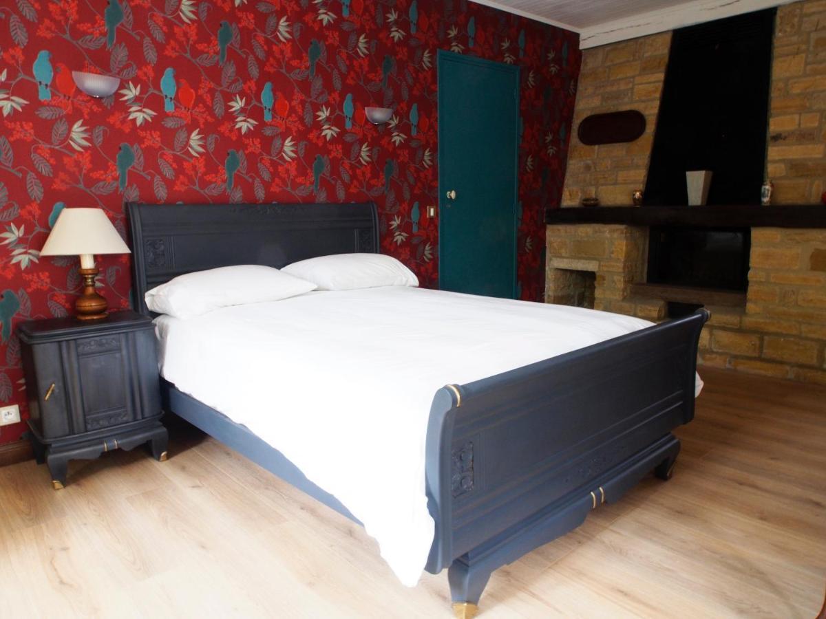 Bed and Breakfast Le 7 Des Tonneliers Castelfranc Esterno foto