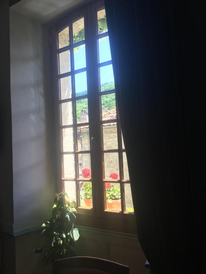 Bed and Breakfast Le 7 Des Tonneliers Castelfranc Esterno foto