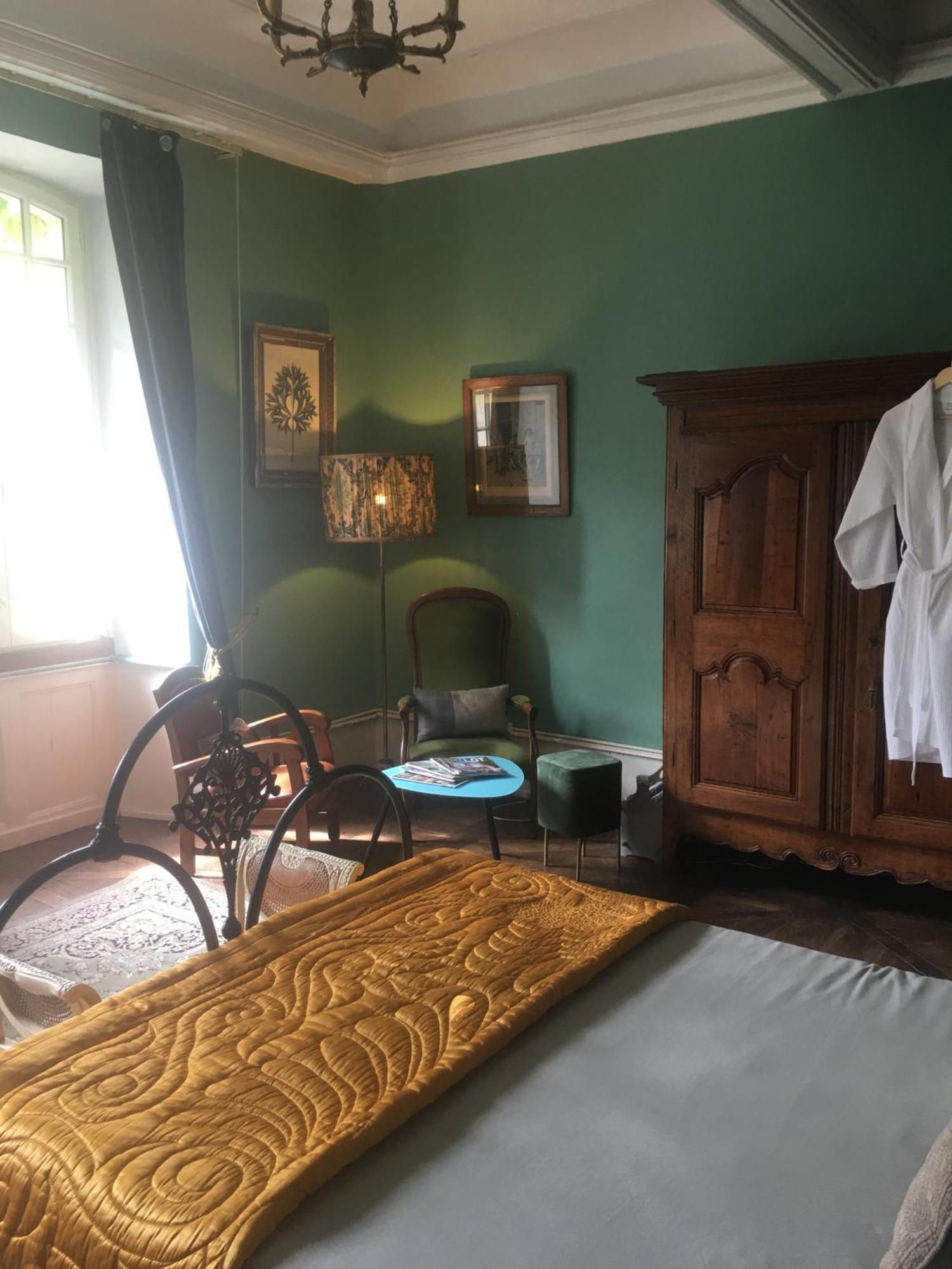 Bed and Breakfast Le 7 Des Tonneliers Castelfranc Esterno foto