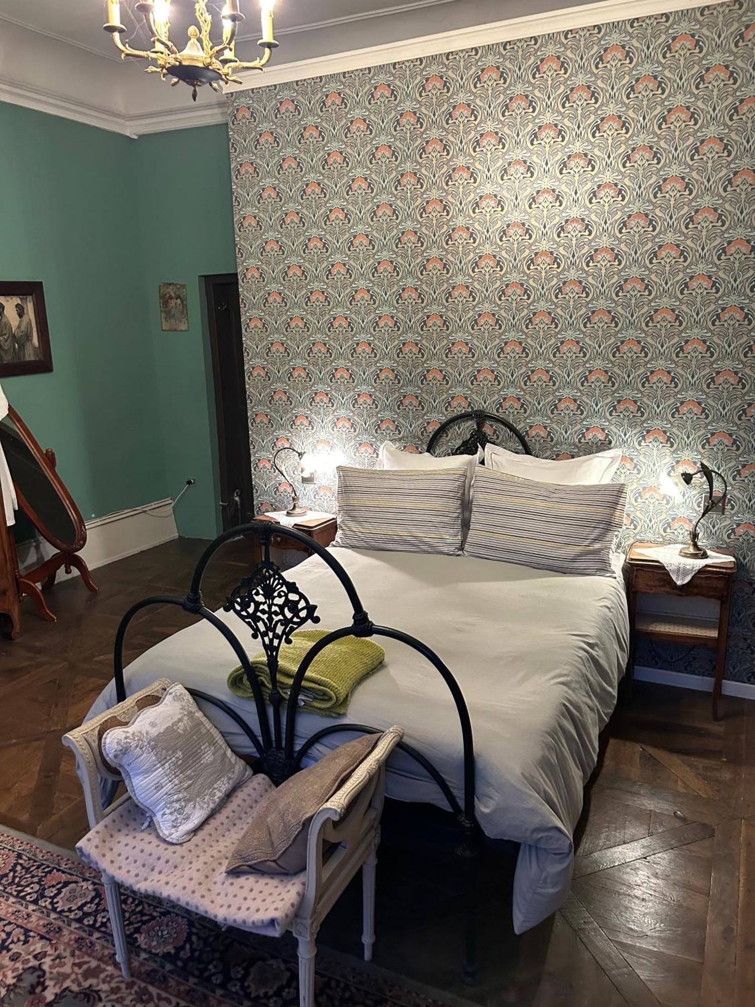 Bed and Breakfast Le 7 Des Tonneliers Castelfranc Esterno foto