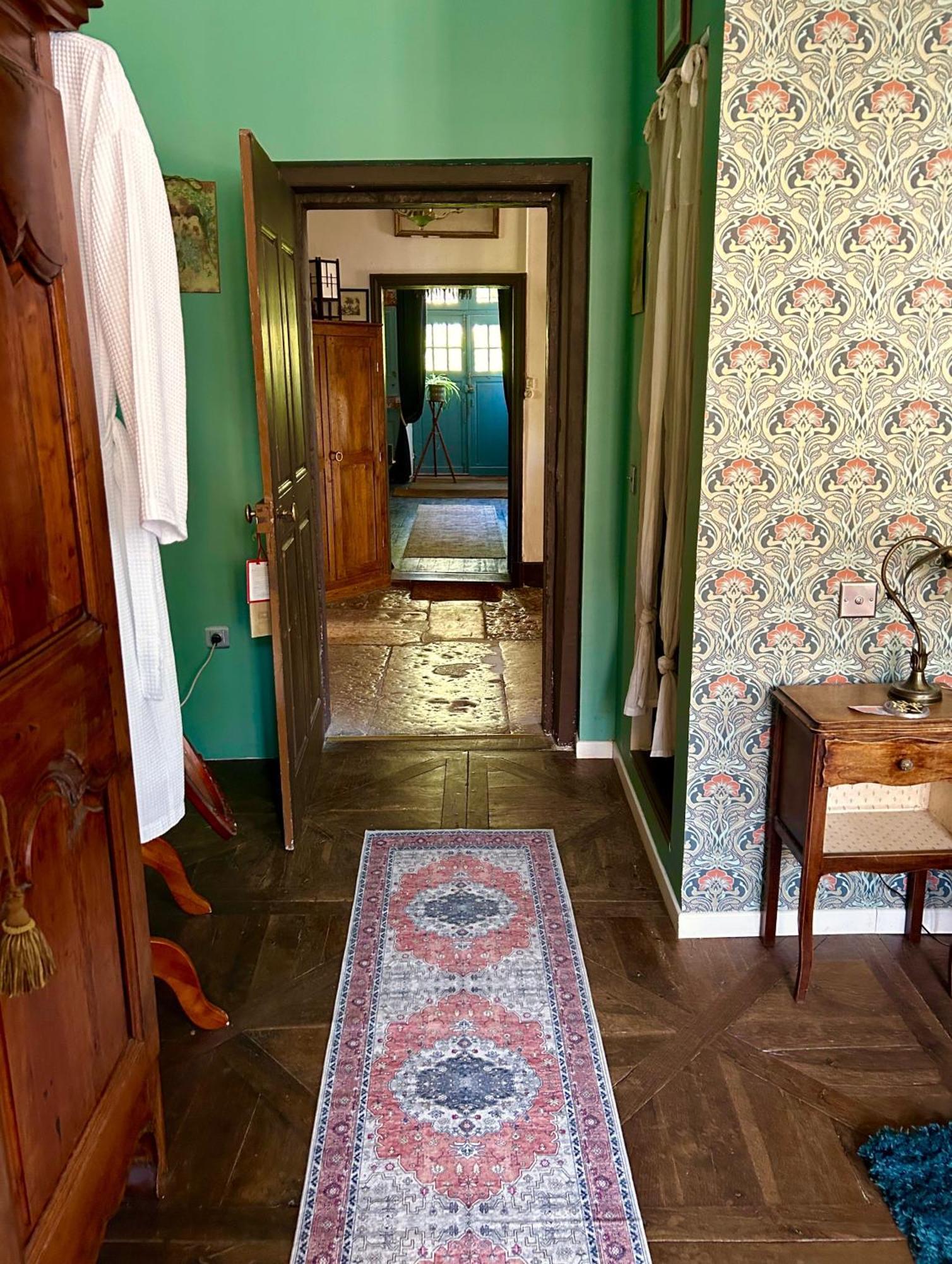 Bed and Breakfast Le 7 Des Tonneliers Castelfranc Esterno foto